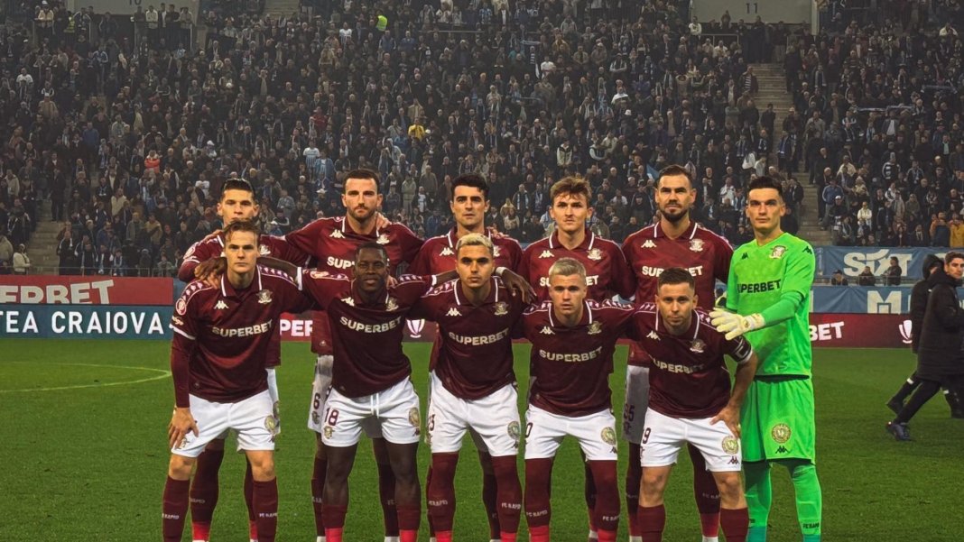 Dispută între suporterii la partida Rapidului: patru indivizi evacuați, două sancționate