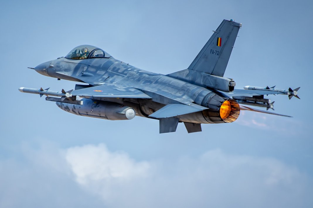 Atac cu drones la limita României. Forțele armate au desfășurat avioane F-16 / Notificare RO-Alert în Tulcea