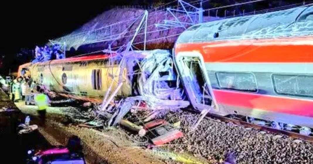 Accident feroviar în sudul Spaniei: minimum 20 de decese şi numeroase persoane rănite blocate în trenurile de mare viteză.