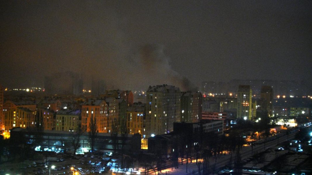 Atac amplu în Ucraina: Kievul atacat cu drone, flăcări în clădiri și automobile. Rușii ar fi utilizat o...