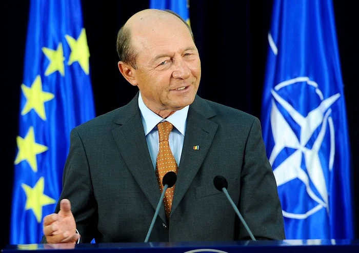 Băsescu lansează un nou avertisment în legătură cu securitatea României și îl critică pe liderul NATO: „Nu se interesează de securitatea României” Băsescu lansează un nou avertisment în legătură cu securitatea României și îl critică pe liderul NATO: „Nu se interesează de securitatea României”