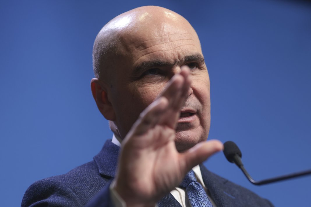 BREAKING: Realitatea Plus is allowed to keep broadcasting. The Bucharest Court of Appeal has overturned the CNA decision.