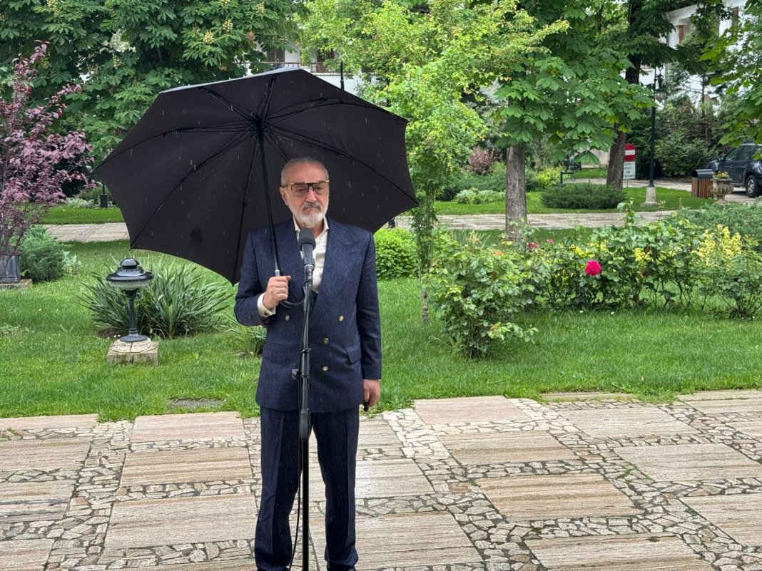 Becali a fost primit de Nicușor Dan, după întârzierea la negocieri. A divulgat ulterior informații despre conversații.