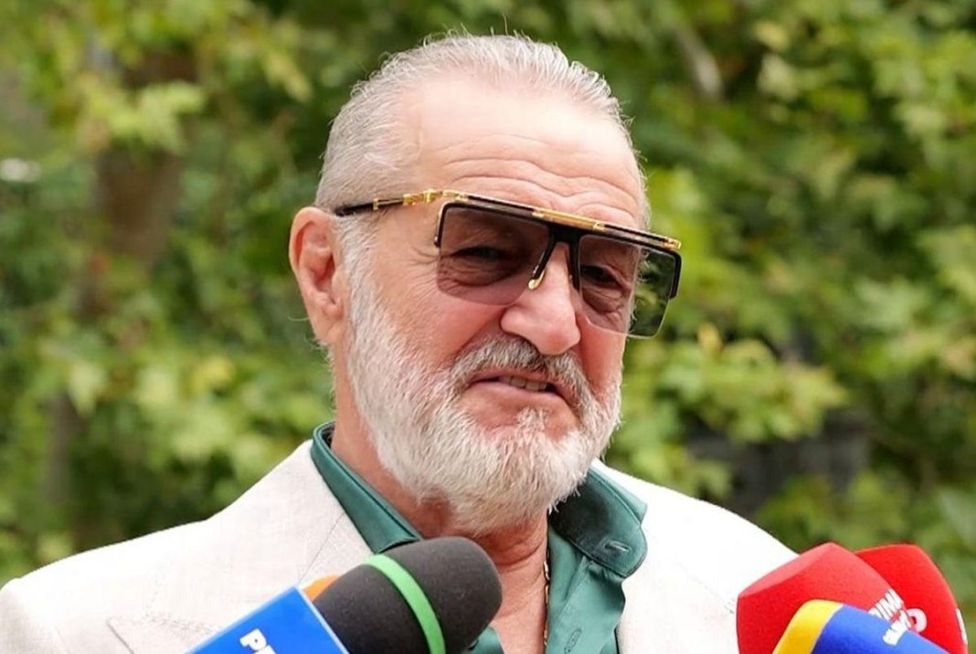 „Mă ofensezi!” » Gigi Becali critică barajul pentru Conference League dintre FCSB și Dinamo: „Mă pui alături de Kopic? Eu sunt la nivelul lui Guardiola”