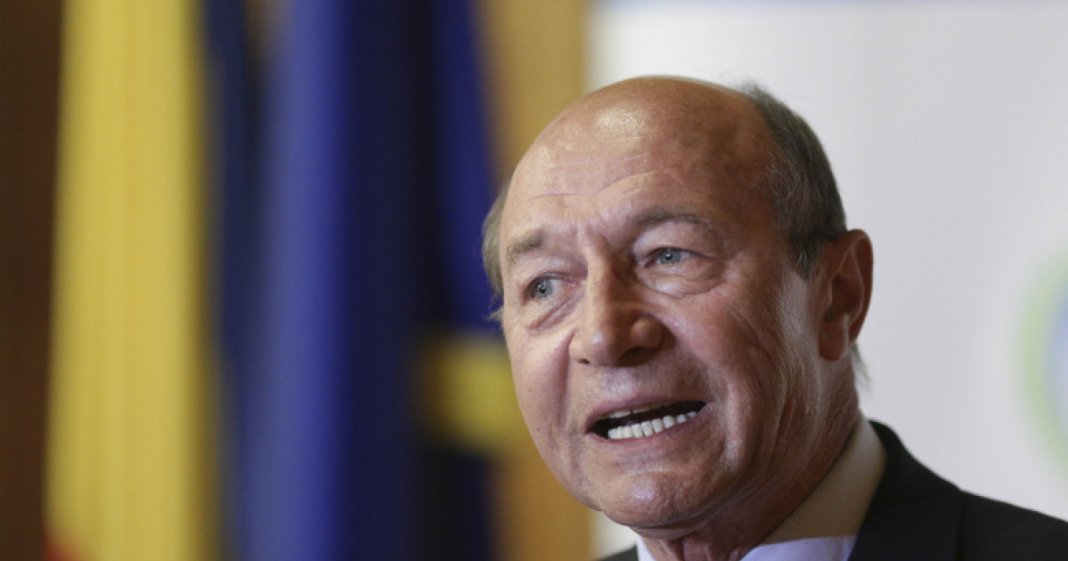 Traian Băsescu acuză PNL de iresponsabilitate: „Oprește țara din cauza unui singur individ”