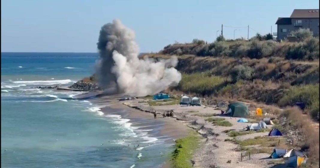Momentul exploziei dronei descoperite la Tuzla, validată de MApN cu material exploziv.